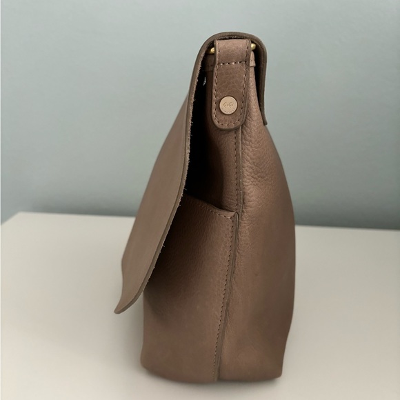 Gigi New York Andie - Picture 2 of 10